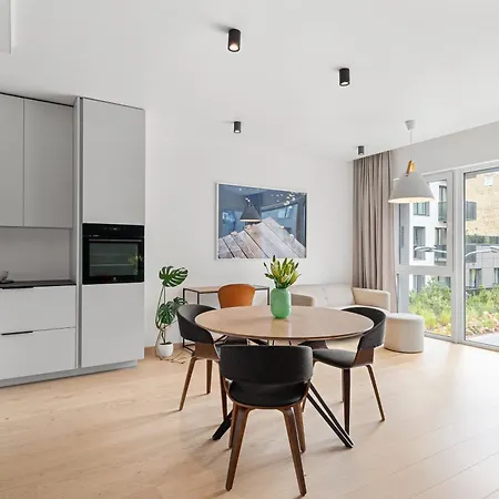 Center, 91 With Parking Appartement